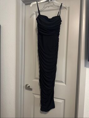 Black scrunched dress